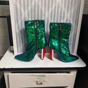 Dazzling Sequin Ankle Boots - Green and Blue
